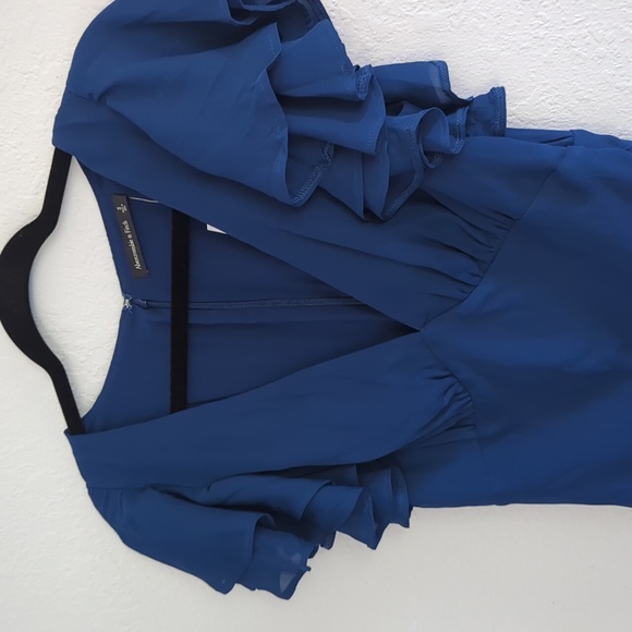 🍋✨ NWT Abercrombie blue v-neck flutter sleeve maxi dress size S - Picture 3 of 7